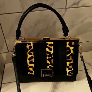 Black, leopard print shoulder strap purse zipper pocket
